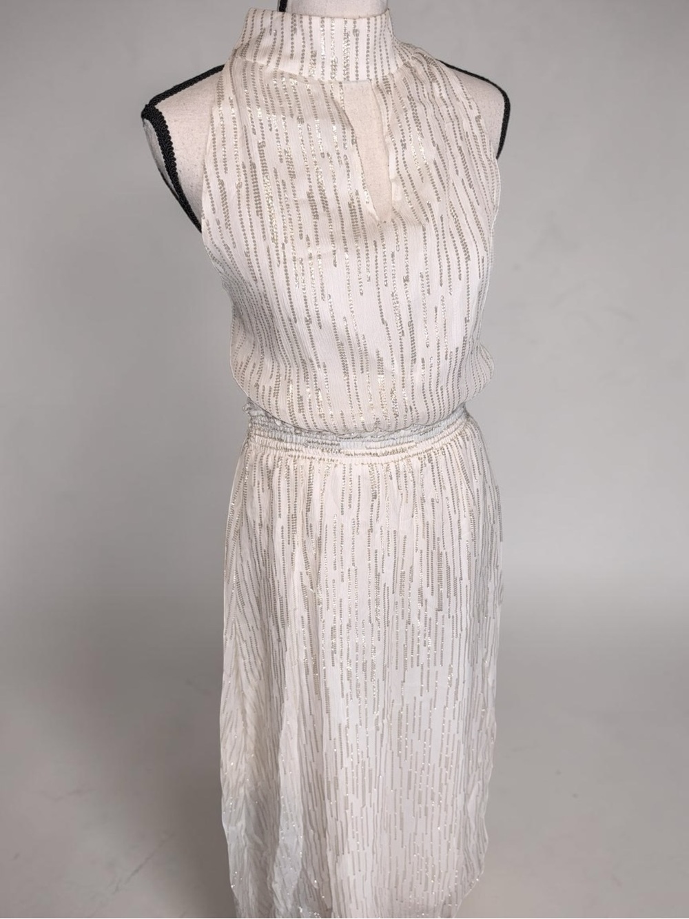 Drew Yuma White Gold Shimmer Maxi Dress M NWT Halter Metallic Evening Formal - Picture 4 of 8